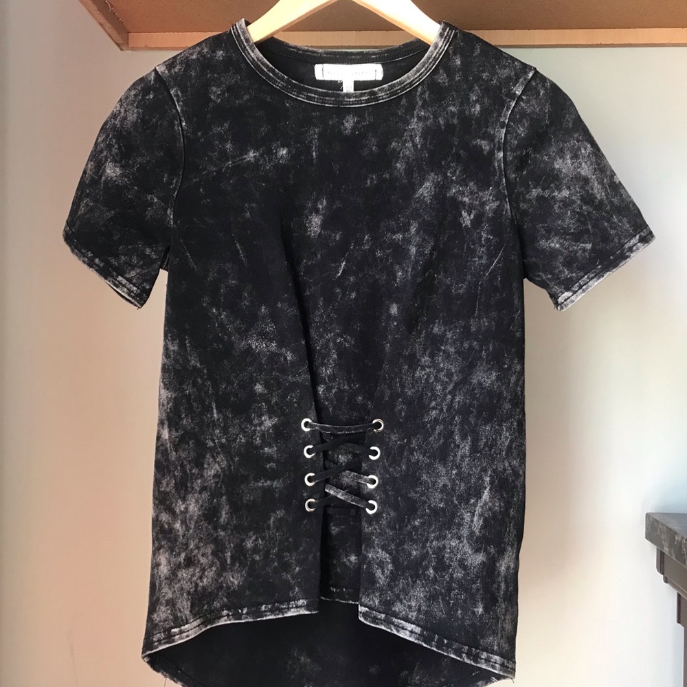 Buckle Cropped T-shirt